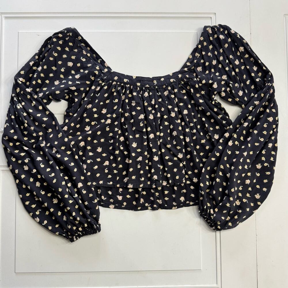 Billabong Women's Sz M Floral Print Off Shoulder Crop Top Blouse Black - Picture 6 of 6